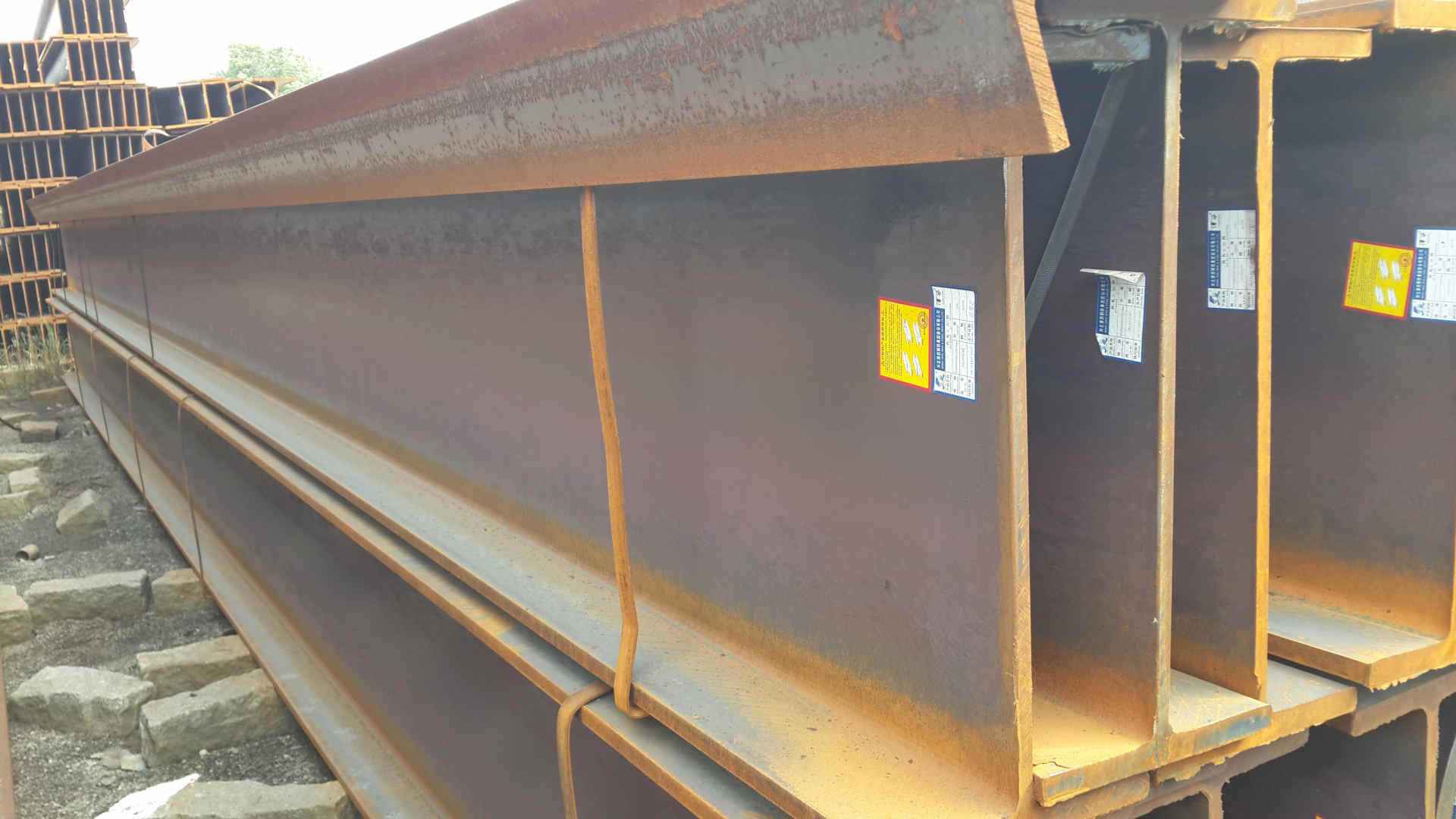 Q235B高频焊H型钢现货供应-库存充足